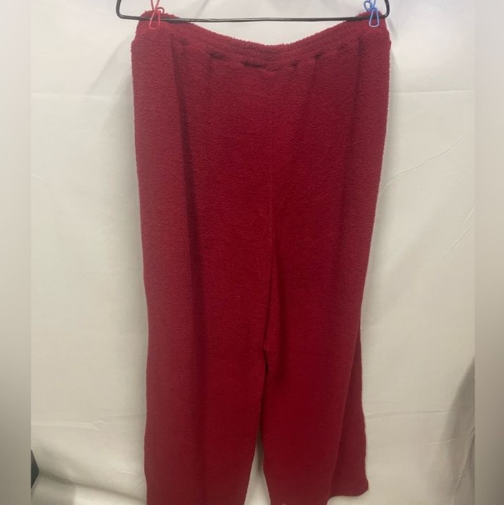 2X Yitty Pet Me Lounge Pants Marked, but would fit 4X.